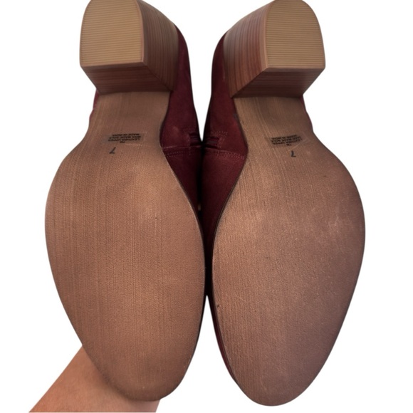 Diba Burgundy Suede Ankle Boots with Buckle Detail Size 7 NWOB - Picture 6 of 8